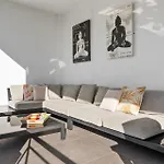 La Vida Ref #111 Villa Marbella
