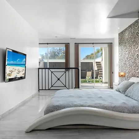 La Vida Ref #111 * Marbella